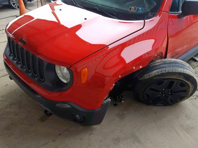 ZACCJBAB0JPH48572 - 2018 JEEP RENEGADE S RED photo 9