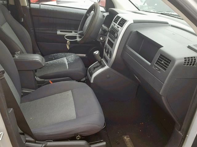 1J8FT47078D708838 - 2008 JEEP COMPASS SP 银色 照片 5