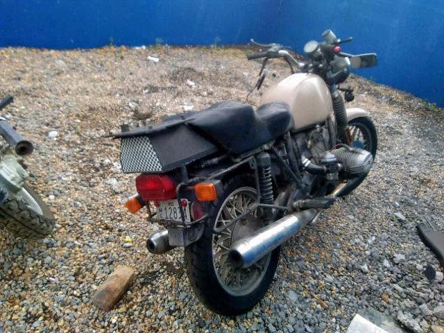 WB1044804D6172225 - 1983 BMW R80 RT TAN photo 4