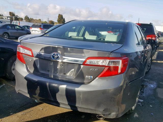 4T1BD1FK8DU067791 - 2013 TOYOTA CAMRY HYBR GRAY photo 4