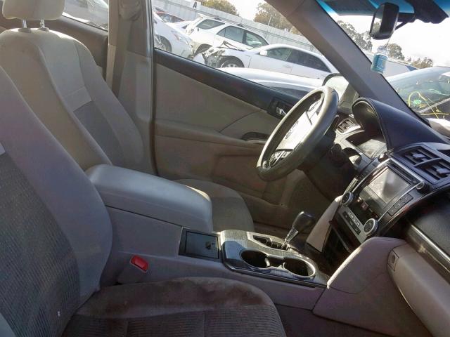 4T1BD1FK8DU067791 - 2013 TOYOTA CAMRY HYBR GRAY photo 5