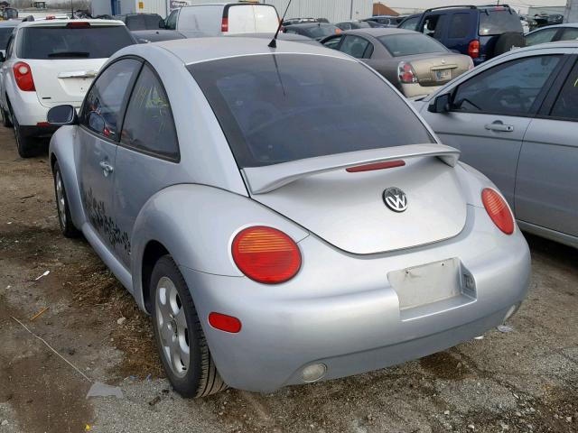 3VWCB21C32M402958 - 2002 VOLKSWAGEN NEW BEETLE SILVER photo 3