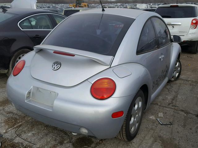 3VWCB21C32M402958 - 2002 VOLKSWAGEN NEW BEETLE SILVER photo 4