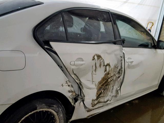 3VW2K7AJ8FM419221 - 2015 VOLKSWAGEN JETTA BASE Սպիտակ լուսանկար 9