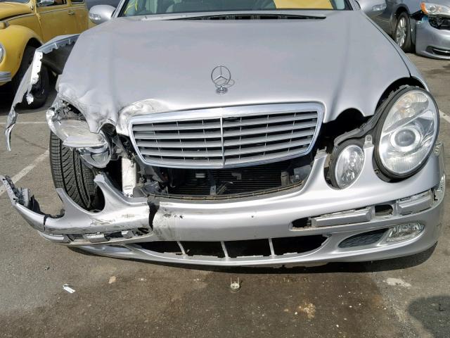 WDBUF65J84A550159 - 2004 MERCEDES-BENZ E 320 SILVER photo 9