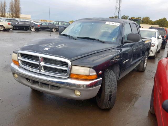 1B7GL2AN7YS733836 - 2000 DODGE DAKOTA QUA BLACK photo 2