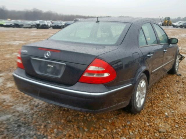 WDBUF65J74A492397 - 2004 MERCEDES-BENZ E 320 BLACK photo 4