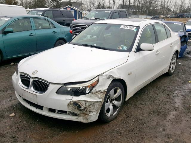 WBANE53557B992630 - 2007 BMW 525 I WHITE photo 2