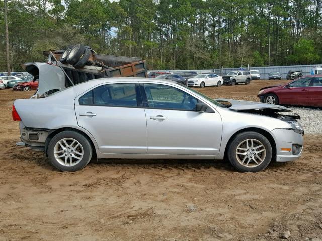 3FAHP0GA0BR299690 - 2011 FORD FUSION S SILVER photo 9