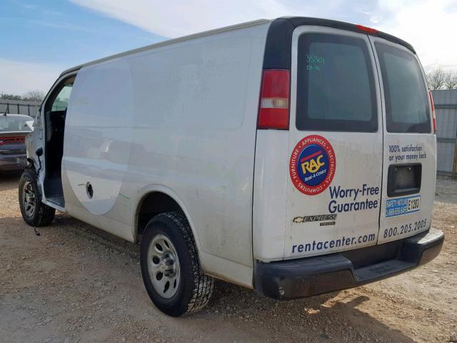 1GCSGAFX4E1195729 - 2014 CHEVROLET EXPRESS G1 WHITE photo 3