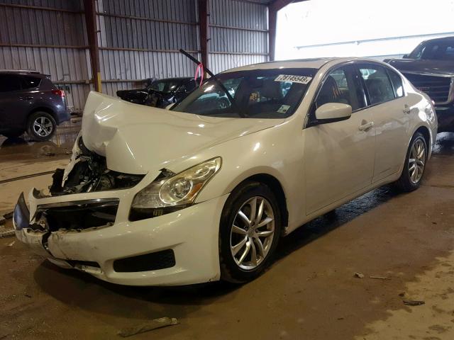 JNKCV61E19M308875 - 2009 INFINITI G37 BASE WHITE photo 2