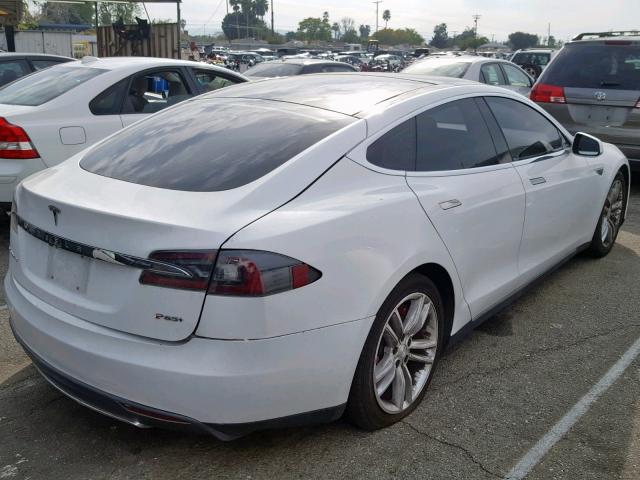 5YJSA1CP3DFP07931 - 2013 TESLA MODEL S WHITE photo 4