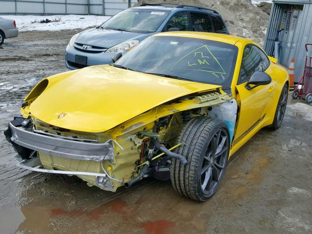 WP0AA2A99JS105863 - 2018 PORSCHE 911 CARRER YELLOW photo 2