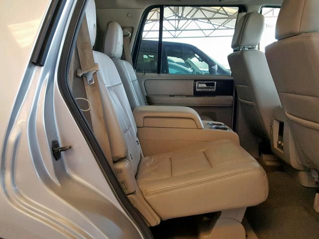 5LMFU27547LJ12510 - 2007 LINCOLN NAVIGATOR SILVER photo 6