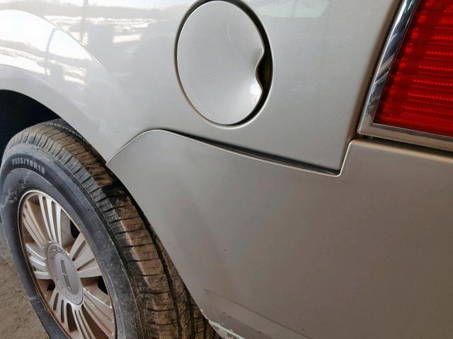 5LMFU27547LJ12510 - 2007 LINCOLN NAVIGATOR SILVER photo 9