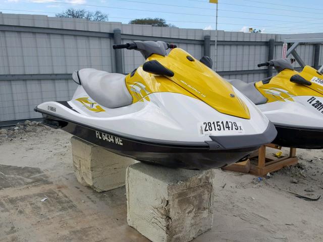 YAMA3585D616 - 2016 YAMAHA VX110 WHITE photo 1