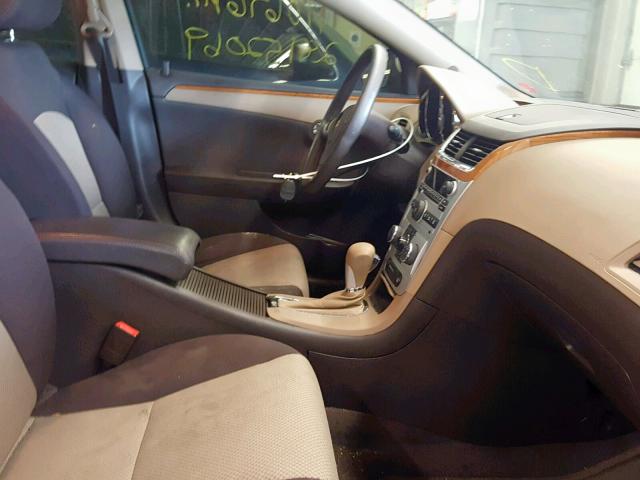 1G1ZC5E11BF347584 - 2011 CHEVROLET MALIBU 1LT WHITE photo 5