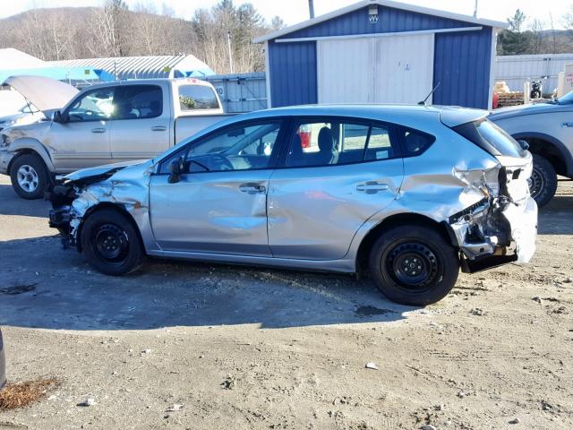 4S3GTAA62H1731162 - 2017 SUBARU IMPREZA SILVER photo 9