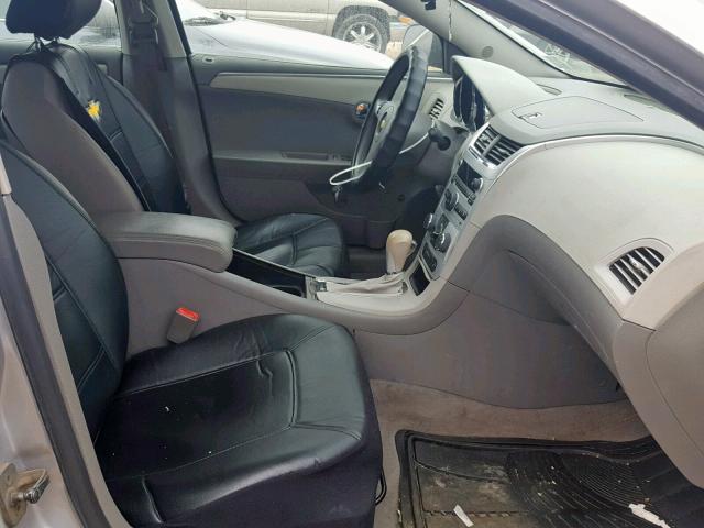 1G1ZB5E01CF195558 - 2012 CHEVROLET MALIBU LS SILVER photo 5