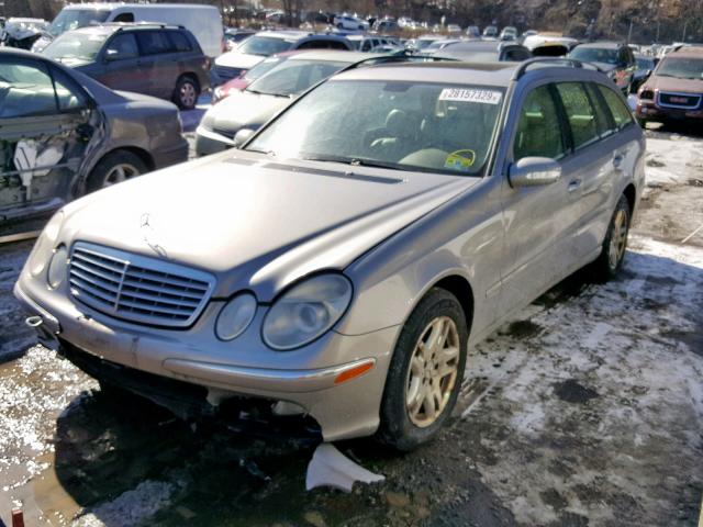 WDBUH65J74A546355 - 2004 MERCEDES-BENZ E 320 GRAY photo 2