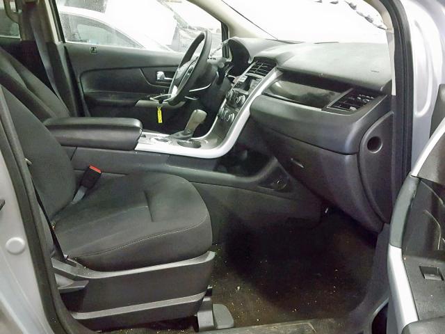 2FMDK3GC8DBC92025 - 2013 FORD EDGE SE SILVER photo 5