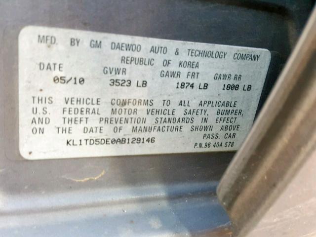 KL1TD5DE0AB129146 - 2010 CHEVROLET AVEO LS CHARCOAL photo 10