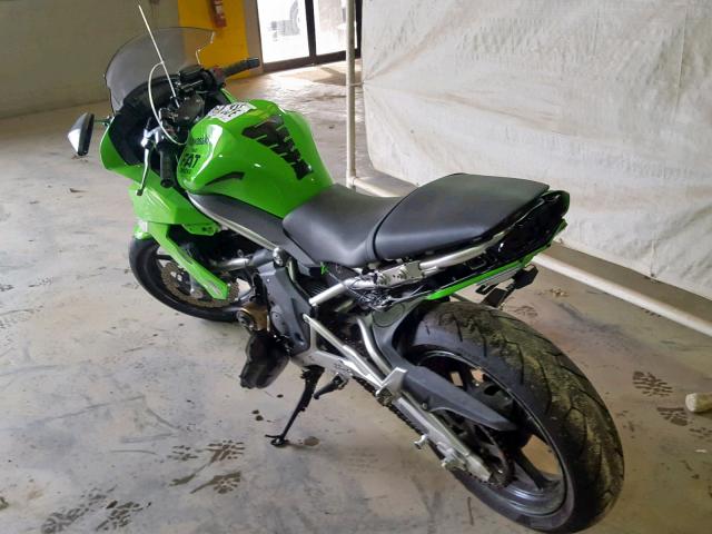 JKAEXEC149DA36957 - 2009 KAWASAKI EX650 C 绿色 照片 3