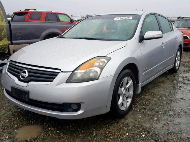 1N4CL21E28C216278 - 2008 NISSAN ALTIMA HYB WHITE photo 2