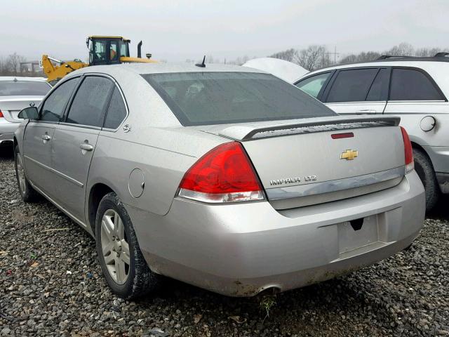 2G1WU581069192455 - 2006 CHEVROLET IMPALA LTZ SILVER photo 3