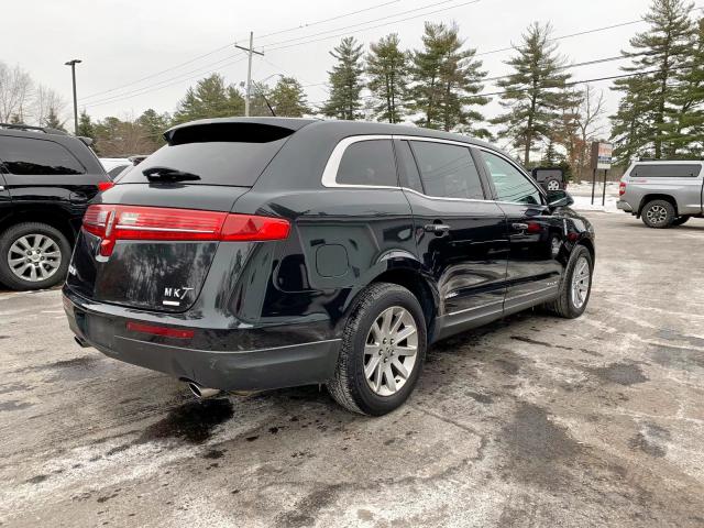 2LMGJ5M97DBL51672 - 2013 LINCOLN MKT BLACK photo 3