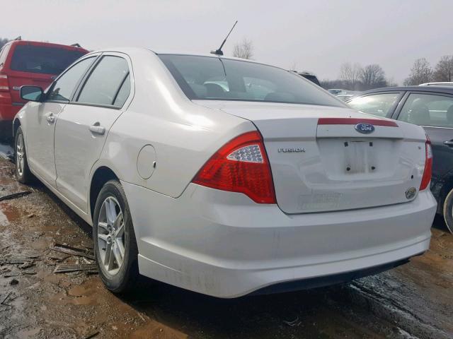 3FAHP0GA7AR309727 - 2010 FORD FUSION S WHITE photo 3