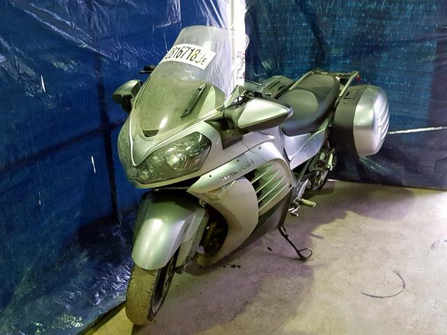 JKBZGNC15BA006786 - 2011 KAWASAKI ZG1400 C SILVER photo 1