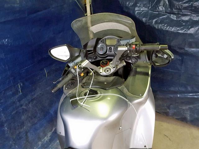 JKBZGNC15BA006786 - 2011 KAWASAKI ZG1400 C SILVER photo 5