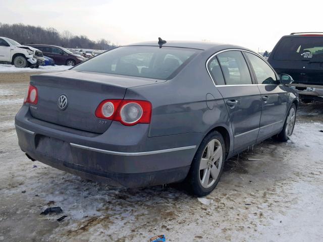 WVWAK73C18E240119 - 2008 VOLKSWAGEN PASSAT KOM GRAY photo 4