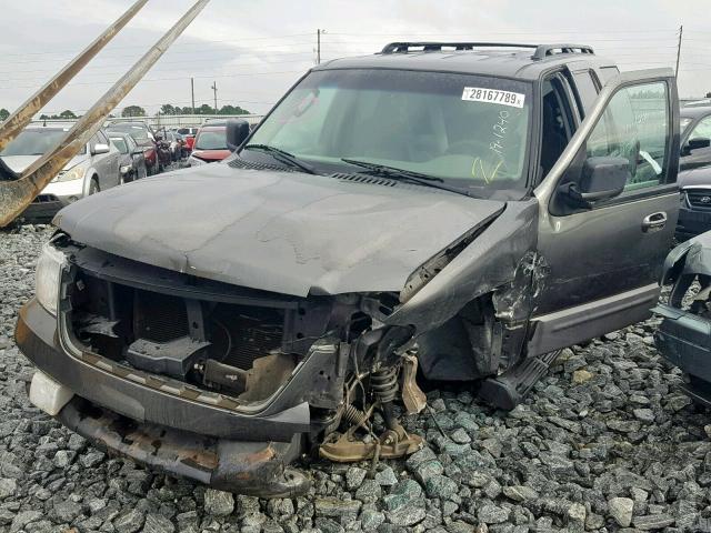 1FMPU15555LB02697 - 2005 FORD EXPEDITION GRAY photo 2
