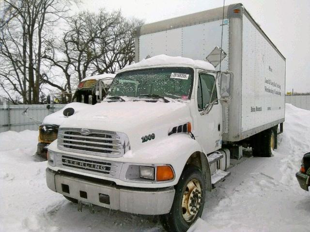 2FZACGCS74AN17245 - 2004 STERLING TRUCK ACTERRA WHITE photo 2