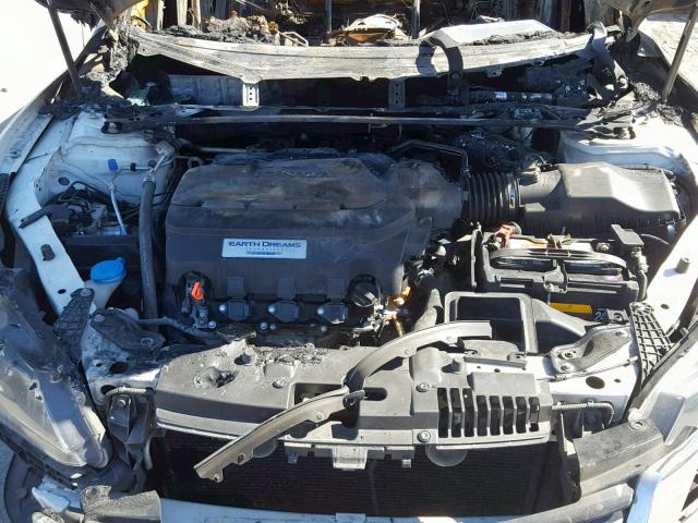 1HGCR3F84FA003697 - 2015 HONDA ACCORD EXL BURN photo 7