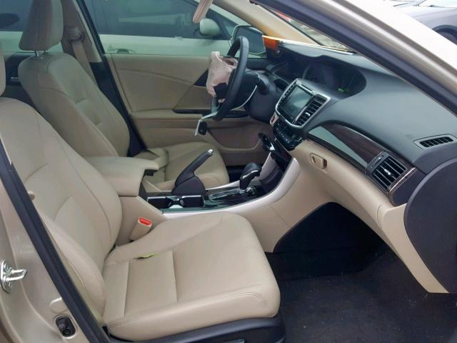 1HGCR2F8XHA088610 - 2017 HONDA ACCORD EXL BEIGE photo 5