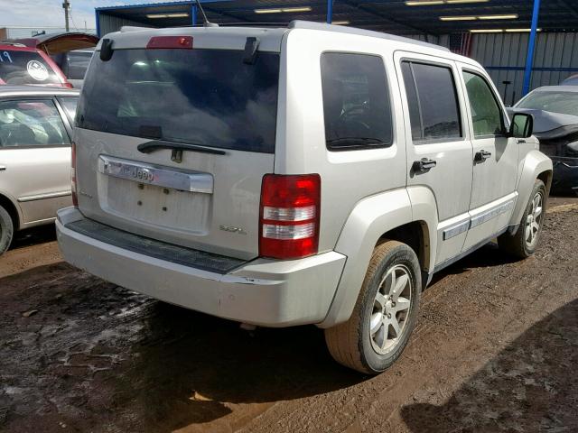 1J8GP58K48W173597 - 2008 JEEP LIBERTY LI SILVER photo 4