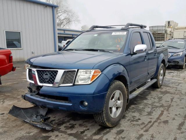 1N6AD07UX5C434673 - 2005 NISSAN FRONTIER C BLUE photo 2