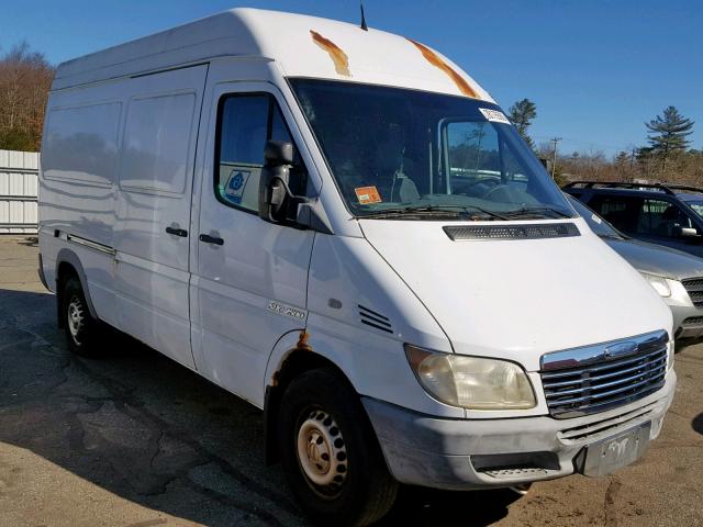 WDYPD644755842108 - 2005 FREIGHTLINER SPRINTER 2 WHITE photo 1