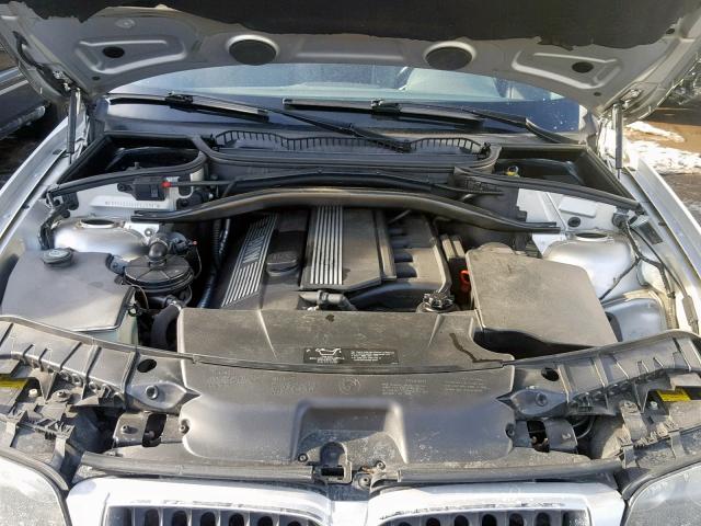 WBXPA93404WC32881 - 2004 BMW X3 3.0I GRAY photo 7