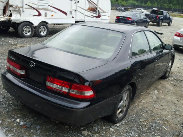 JT8BF28G815104775 - 2001 LEXUS ES 300 BLACK photo 4