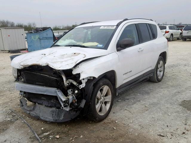 1C4NJCBA7CD632565 - 2012 JEEP COMPASS SP WHITE photo 2