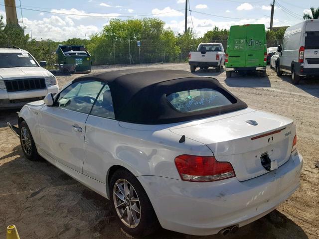 WBAUL7C59AVJ77933 - 2010 BMW 128 I WHITE photo 3