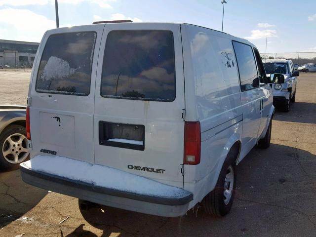 1GCDM19X22B114634 - 2002 CHEVROLET ASTRO WHITE photo 4