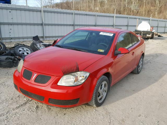 1G2AL15F977122456 - 2007 PONTIAC G5 RED photo 2