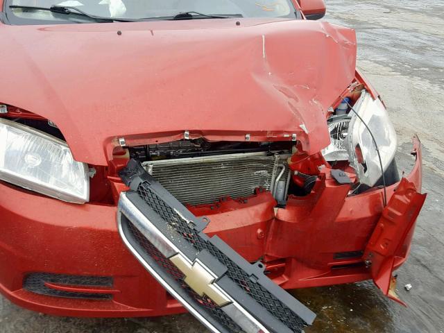 KL1TD56E79B392260 - 2009 CHEVROLET AVEO LS RED photo 9