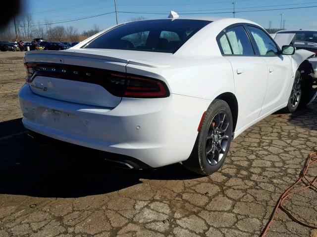 2C3CDXJG8JH189830 - 2018 DODGE CHARGER GT WHITE photo 4