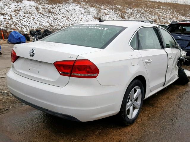 1VWBP7A32DC060711 - 2013 VOLKSWAGEN PASSAT SE WHITE photo 4